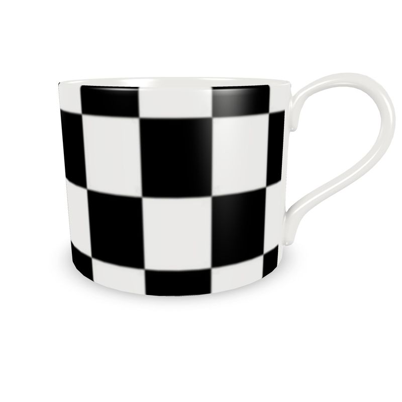 Elegant Black and White Cup and Saucer Set – Modern Ceramic Teacup for Coffee or Tea Lovers