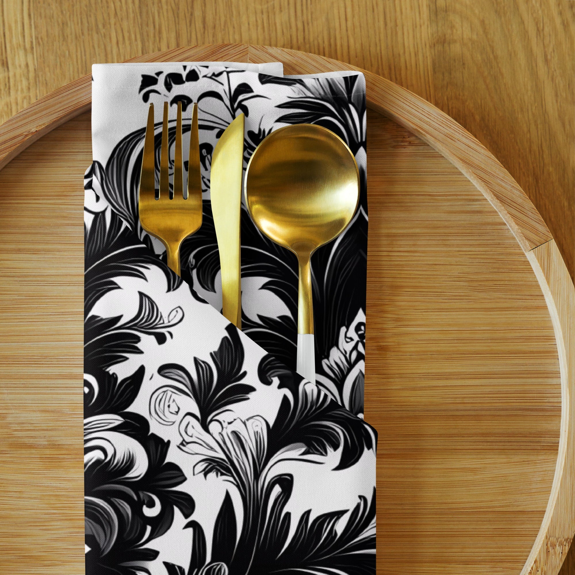 Black and White Damask Cloth Napkin Set – Elegant Reusable Fabric Napkins for Dining & Events -  -